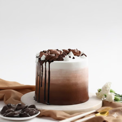 Ombre Chocolate Cake (1 Kg)