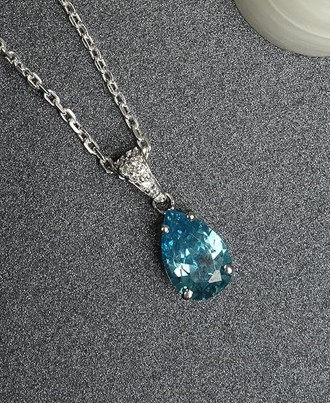 terling Silver Sky Blue Tear Drop Pendant