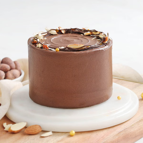 Almond Drizzle Truffle Cake (200 Gm)